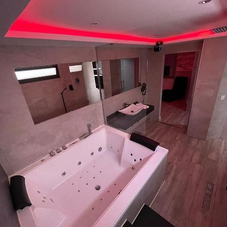 Apartamentos Las 7 Esencias Linares  Eksteriør bilde