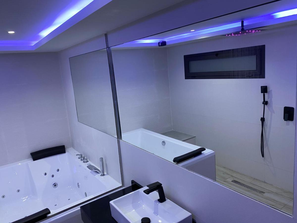 Apartamentos Las 7 Esencias Linares  Eksteriør bilde