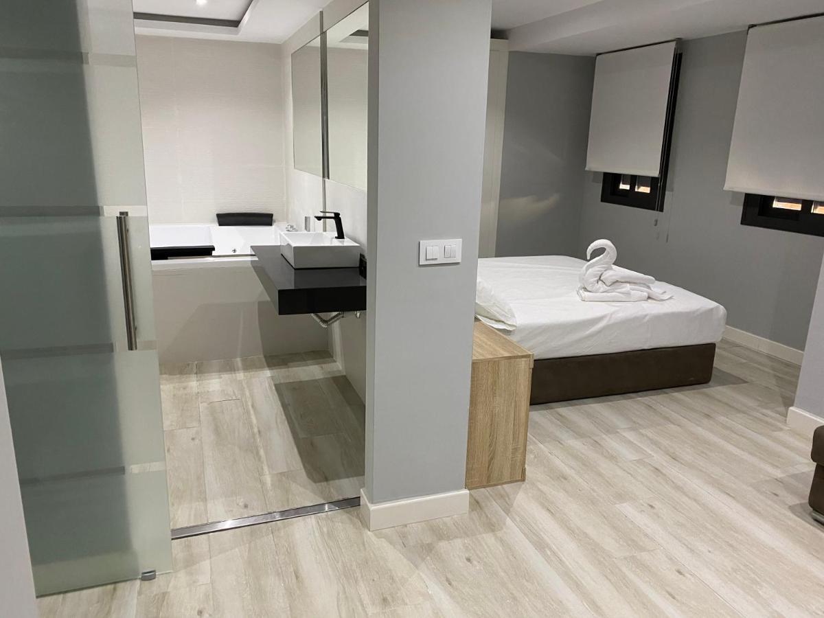 Apartamentos Las 7 Esencias Linares  Eksteriør bilde