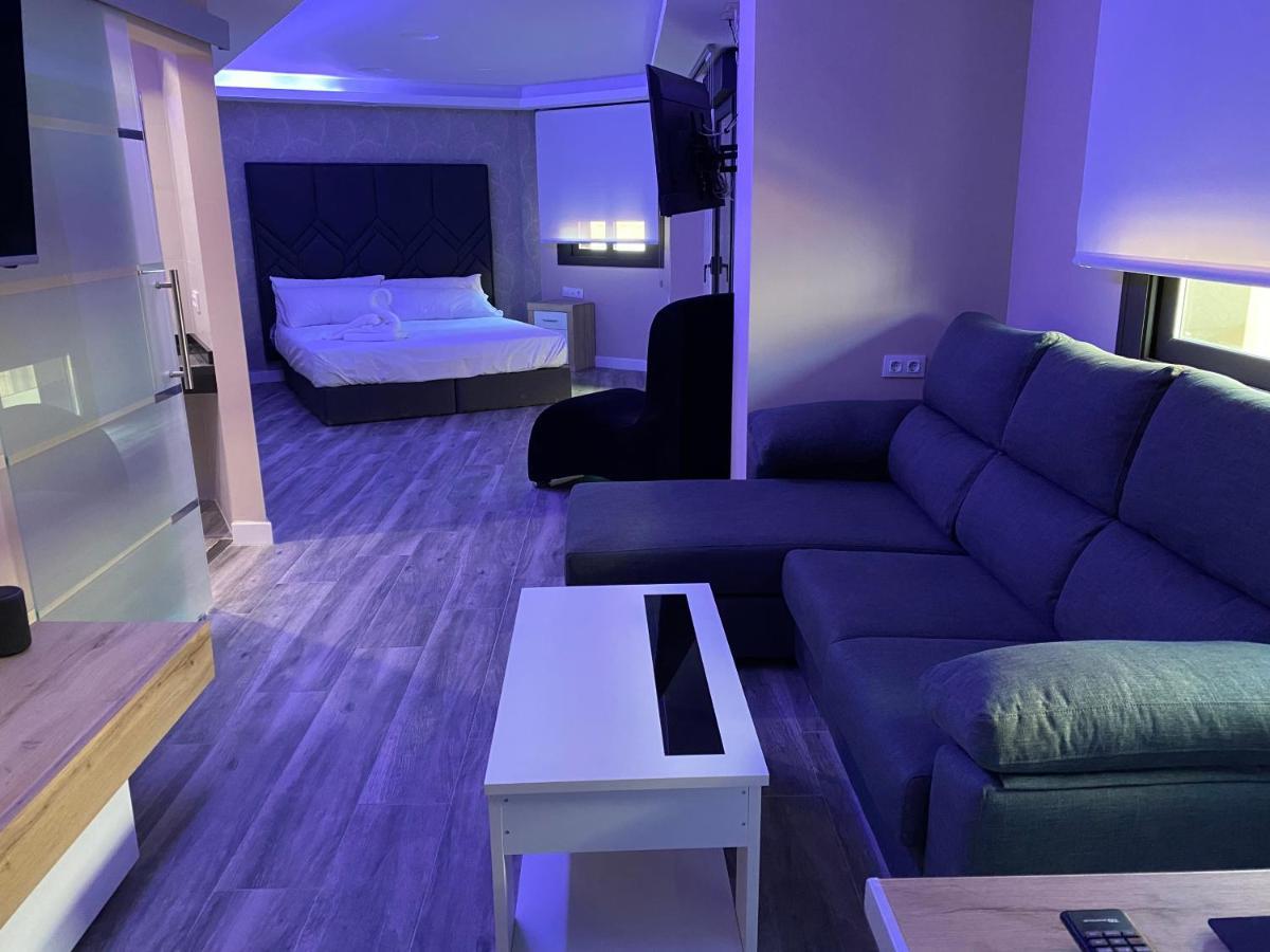 Apartamentos Las 7 Esencias Linares  Eksteriør bilde