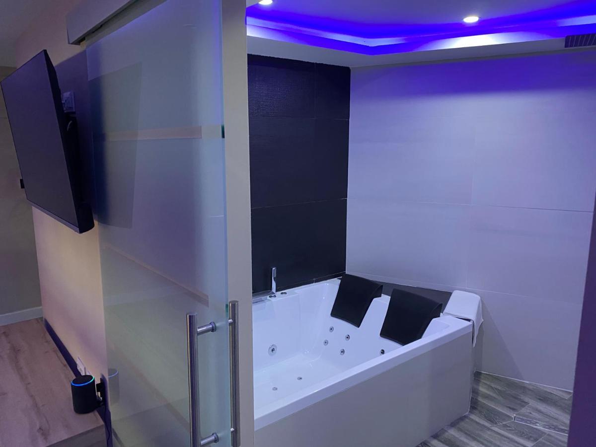 Apartamentos Las 7 Esencias Linares  Eksteriør bilde